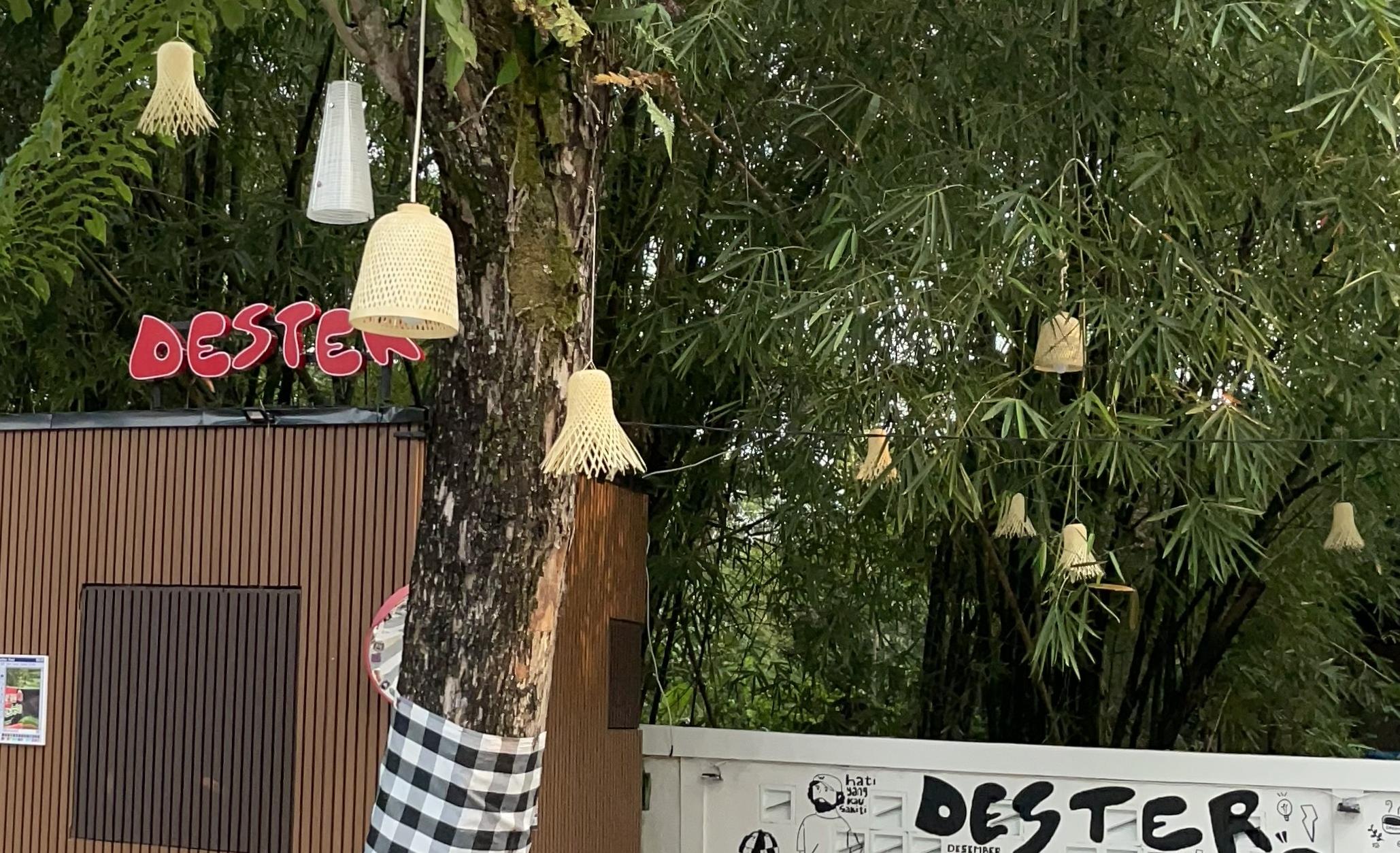 Dester Coffee Space