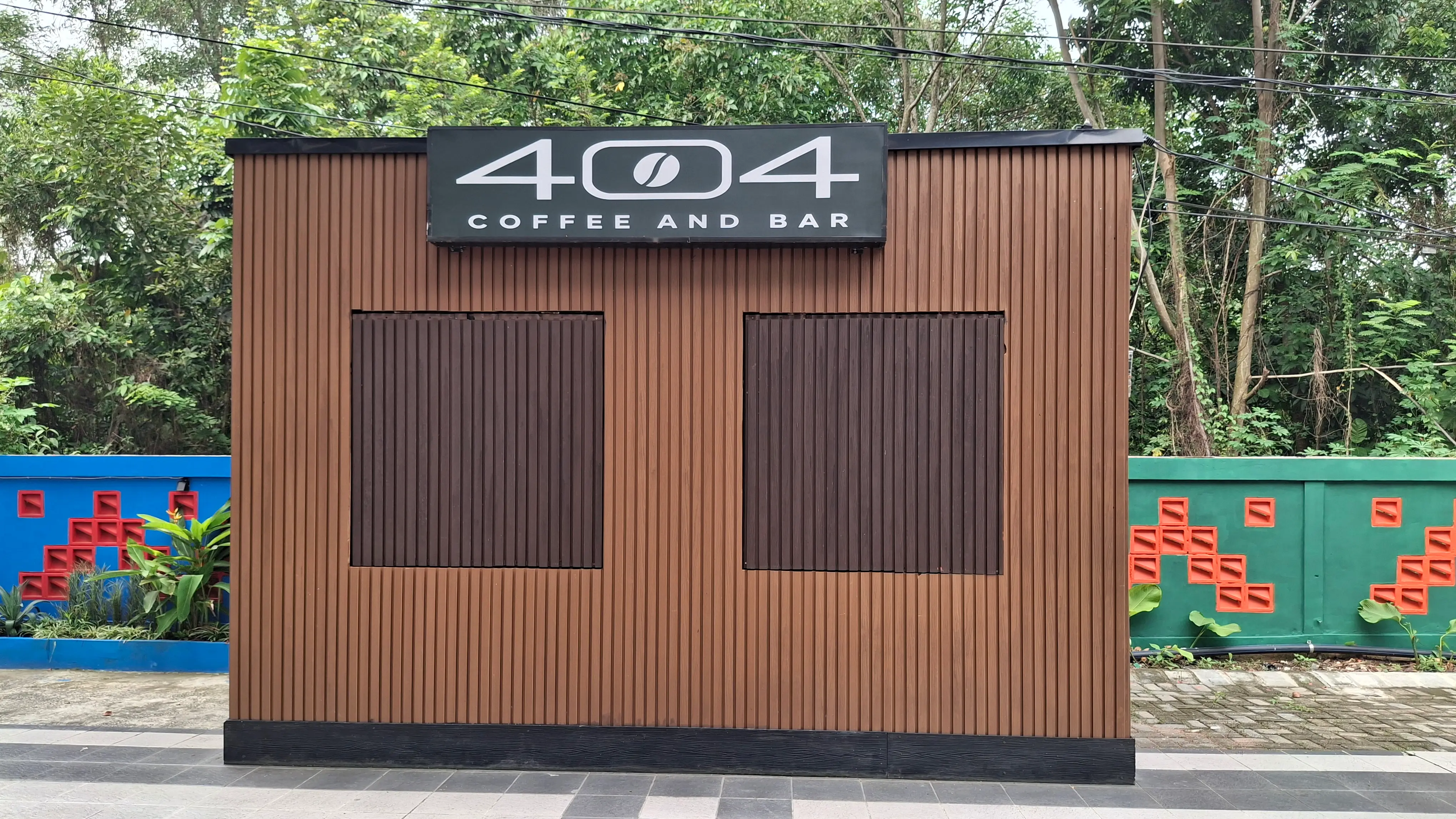 404 Coffee and Bar